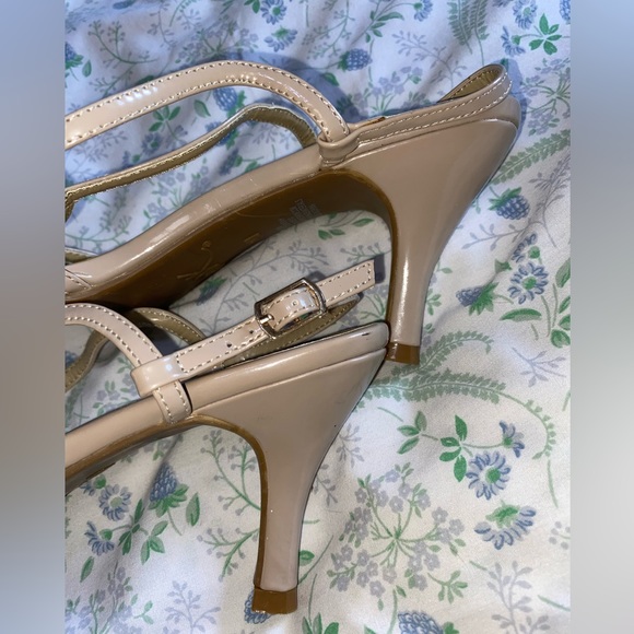 it’s OK Farah Taupe Slingback Heels - Picture 7 of 10